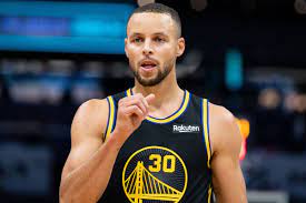 Stephen Curry è stato nominato il quarto miglior giocatore